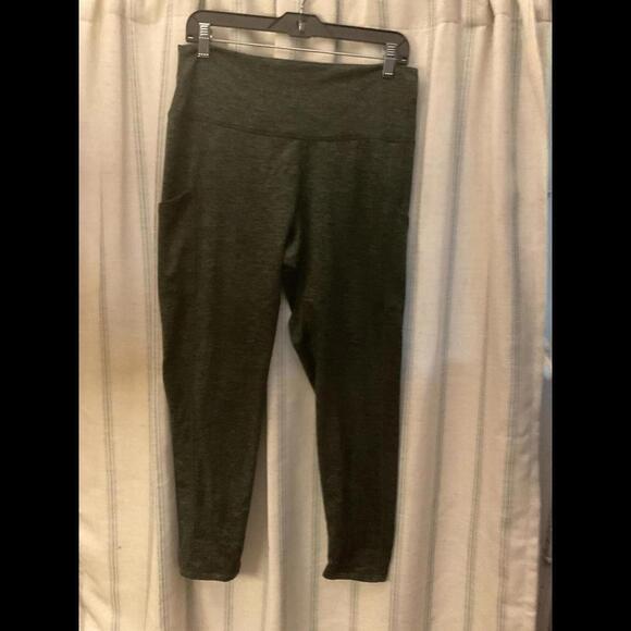 aerie Pants - Aerie Green Chill, Play, Move Leggings Size XL